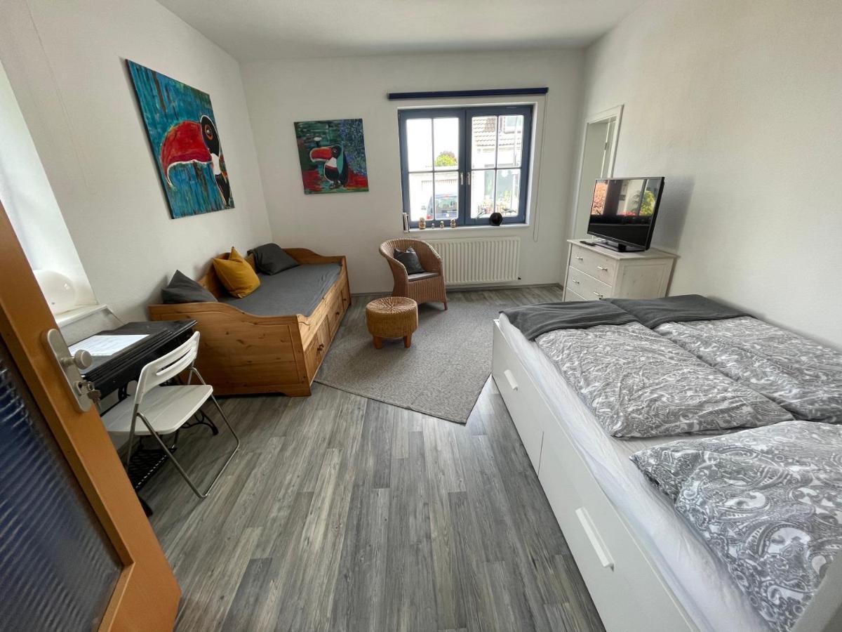 Kunst Und Bergbauflair An Der Ruhr - Inklusive Netflix & Prime Apartment Bochum Exterior photo